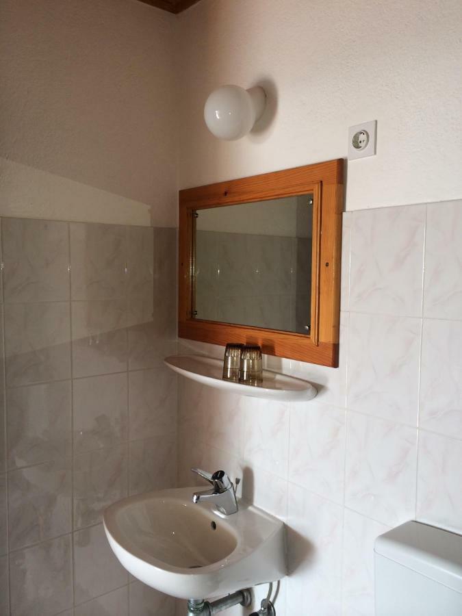 Apartments Villa Jusup Starigrad Exterior photo